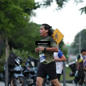 Runner Photo 4574070