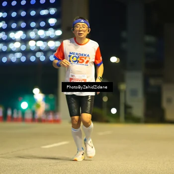 Runner Photo 4574086