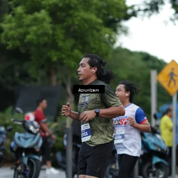 Runner Photo 4574099