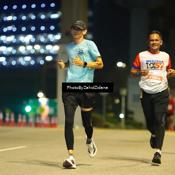Runner Photo 4574112