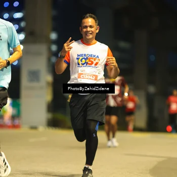 Runner Photo 4574121