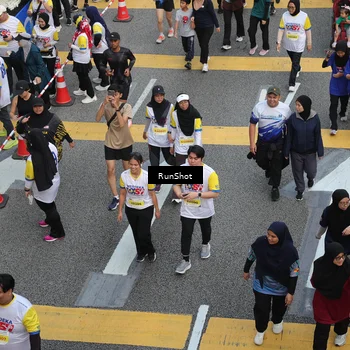 Runner Photo 4574143