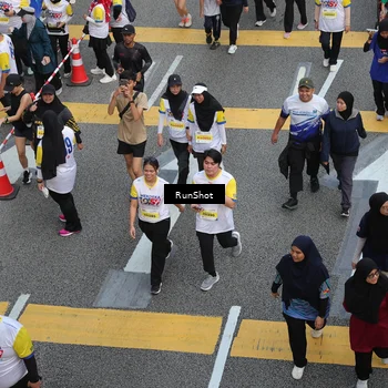 Runner Photo 4574177