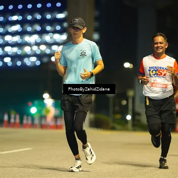 Runner Photo 4574212