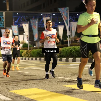 Runner Photo 4574223