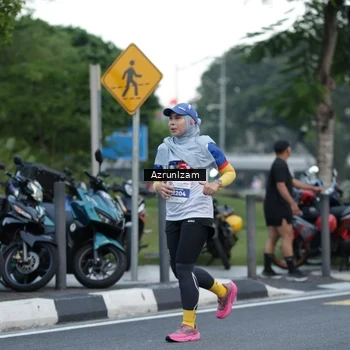Runner Photo 4574246