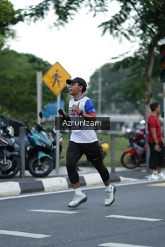 Runner Photo 4574249