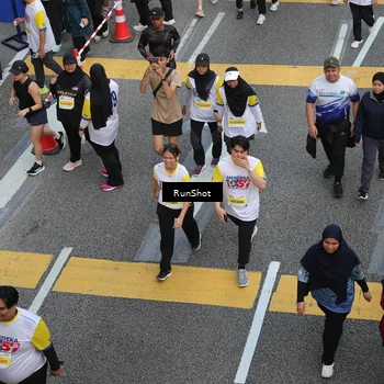 Runner Photo 4574267