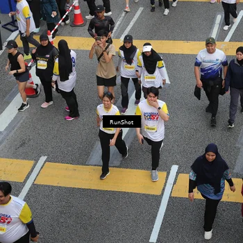 Runner Photo 4574274
