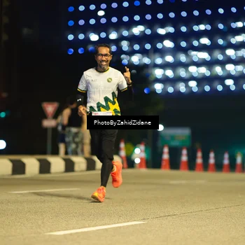 Runner Photo 4574275