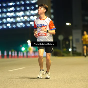 Runner Photo 4574329