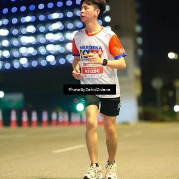 Runner Photo 4574330