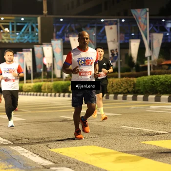 Runner Photo 4574366