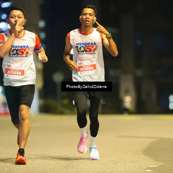 Runner Photo 4574383