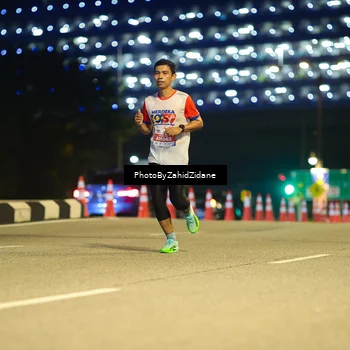 Runner Photo 4574400
