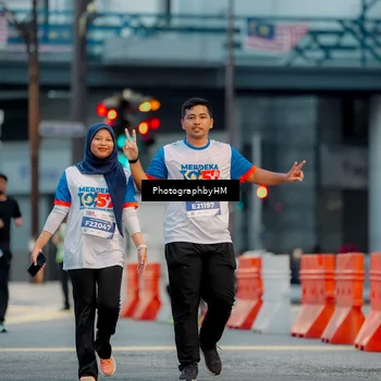 Runner Photo 4574412