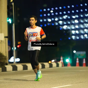 Runner Photo 4574431