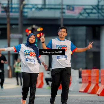 Runner Photo 4574434