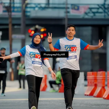 Runner Photo 4574446