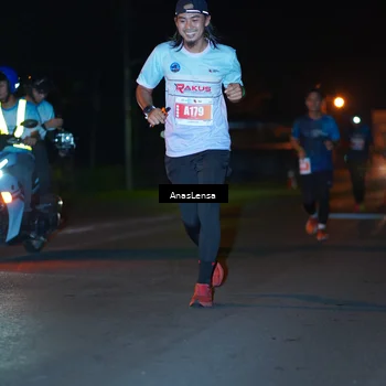 Runner Photo 4574481
