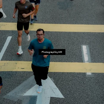 Runner Photo 4574517