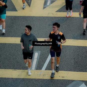 Runner Photo 4574536