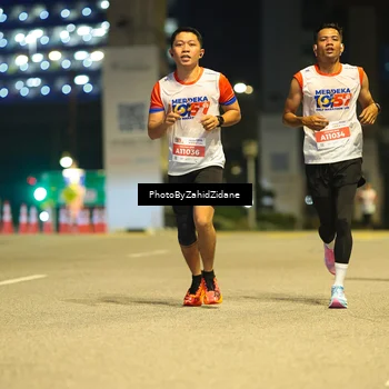 Runner Photo 4574553