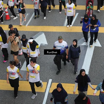 Runner Photo 4574657