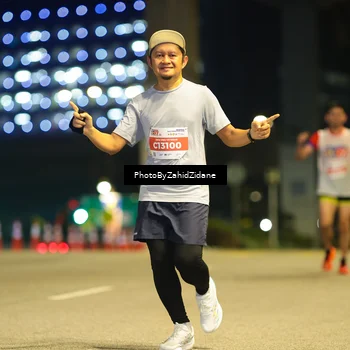Runner Photo 4574674