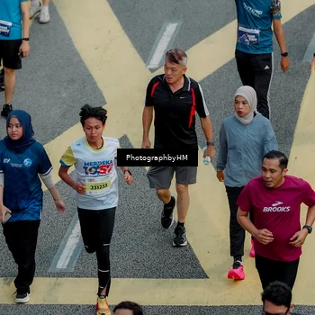 Runner Photo 4574710