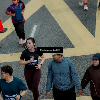 Runner Photo 4574715