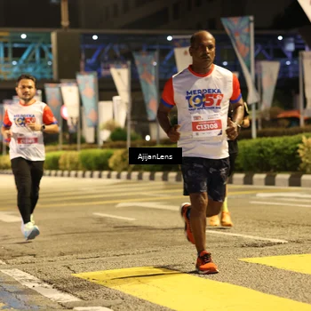 Runner Photo 4574822