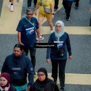 Runner Photo 4574859