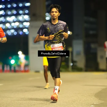 Runner Photo 4574863