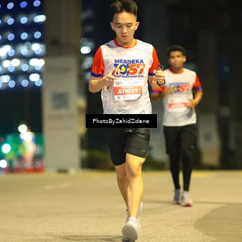 Runner Photo 4574883