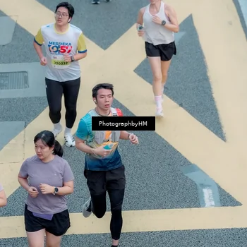 Runner Photo 4574887