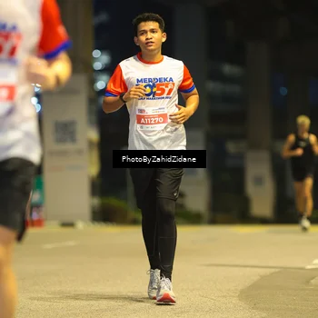Runner Photo 4574890