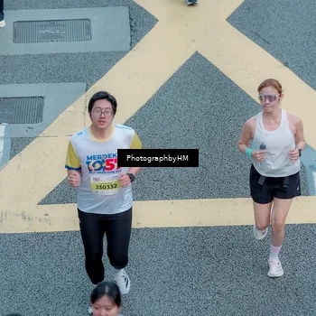 Runner Photo 4574895