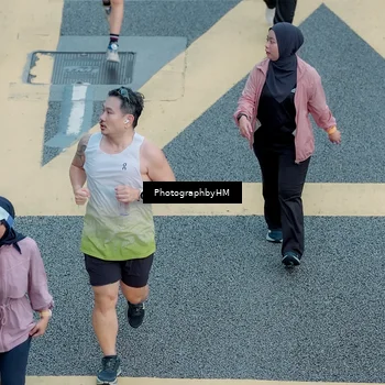 Runner Photo 4574900