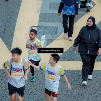 Runner Photo 4574907