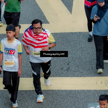 Runner Photo 4574941