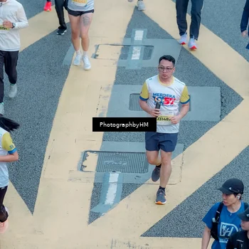 Runner Photo 4574985