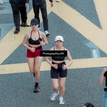 Runner Photo 4575045