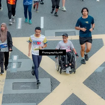 Runner Photo 4575062