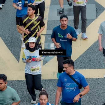 Runner Photo 4575111