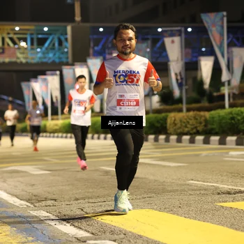 Runner Photo 4575122