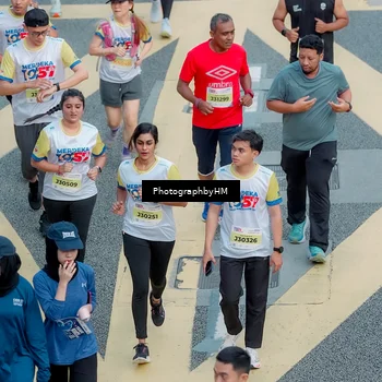 Runner Photo 4575161