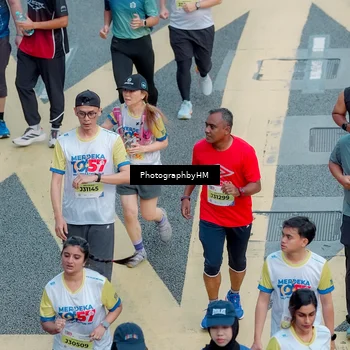 Runner Photo 4575173