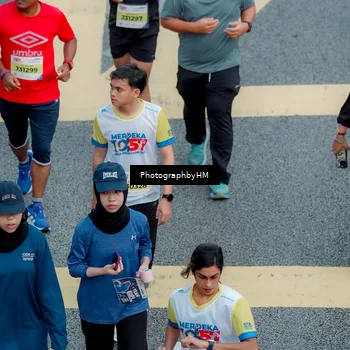 Runner Photo 4575185