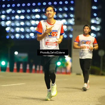 Runner Photo 4575194
